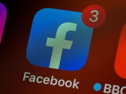 Facebook Launches Cross-Platform Communication between Instagram and Messenger