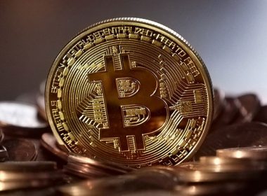 Bitcoin Reaches $15k, Hedge Fund Managers Think Banks May Adopt Cryptocurrency