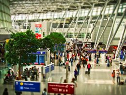 Disorder at Shanghai International Airport after Cargo Handlers Test Positive for COVID-19