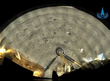 China’s Chang’e-5 Lunar Probe Successfully Collects Lunar Samples, Prepare to Return to Earth