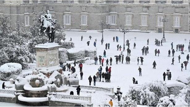 Devastating Snowstorm Tears through Central Spain; Leaves Four Dead